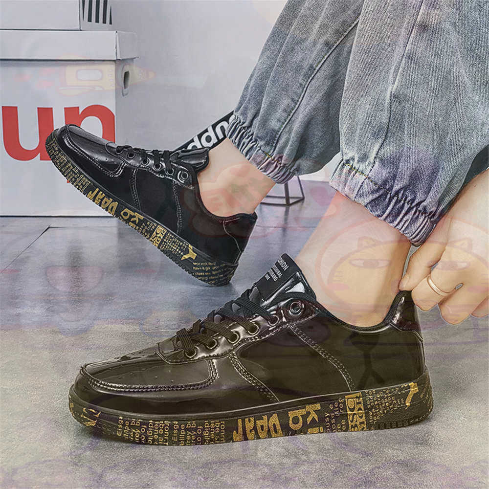 Round Foot Size 45 Sneakers Wh - Tech Accessories To Buy 评论和价格