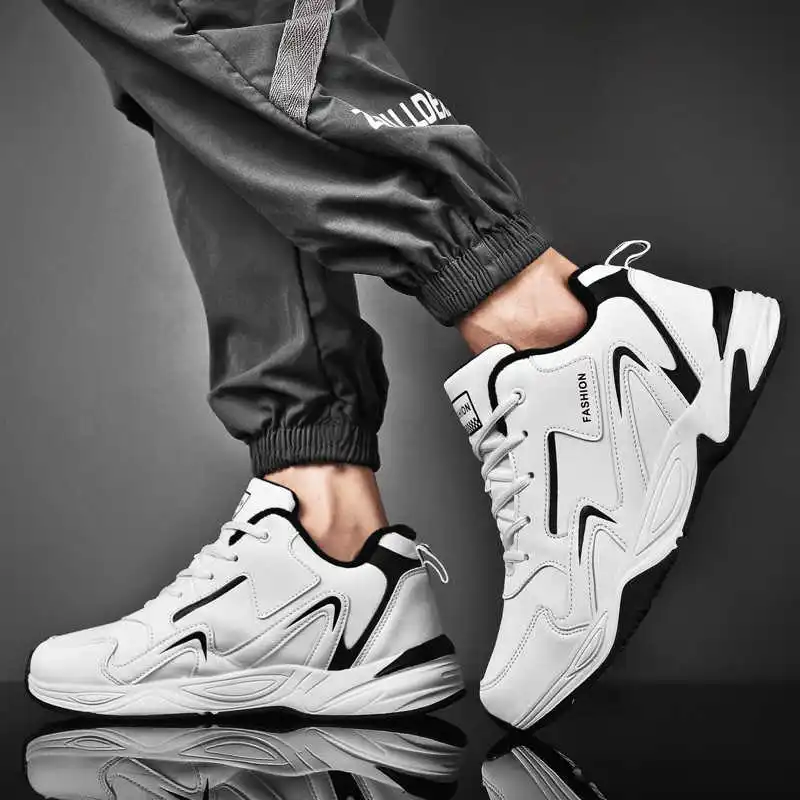 Cold-proof Spring Gym Sneakers - Tech Accessories To Buy 评论和价格